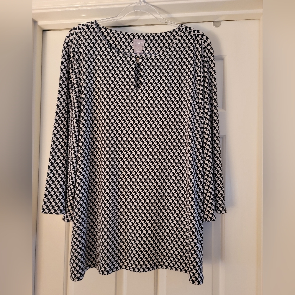 Chico's Print Tunic with Gold Metal Detail - EUC - Chico's Size 3